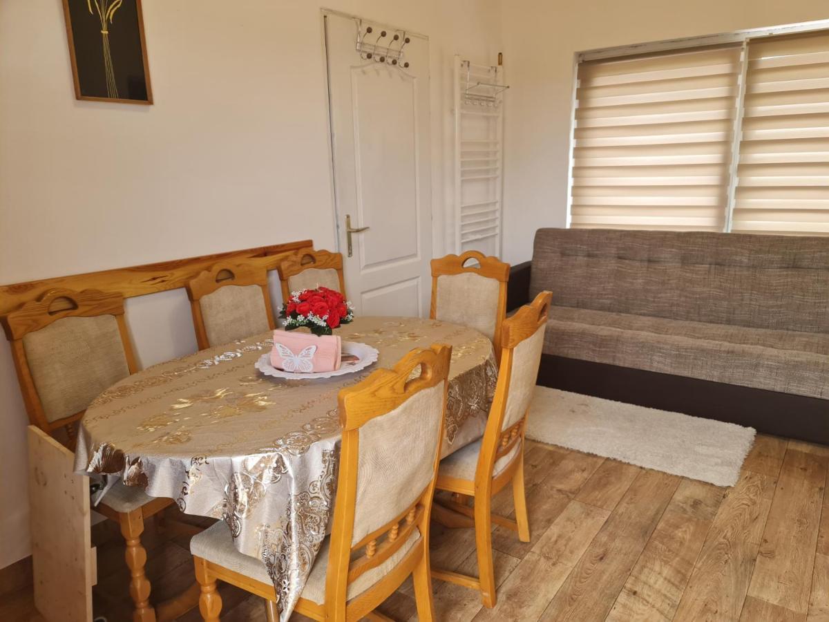 Hobby Vendeghaz Apartment Kiskunmajsa Luaran gambar